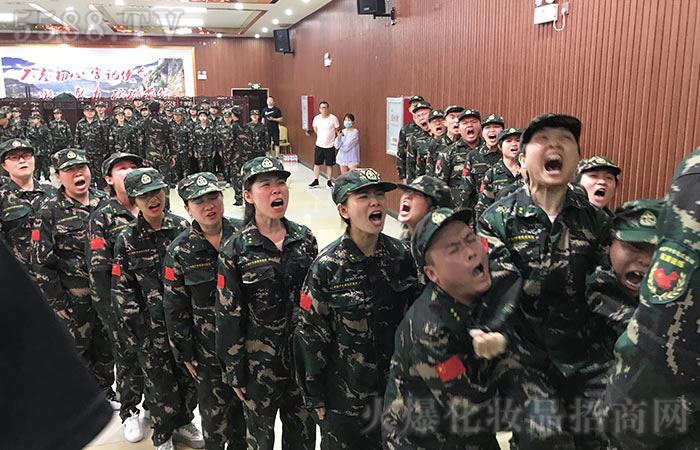 迎刃而上，永不言棄！